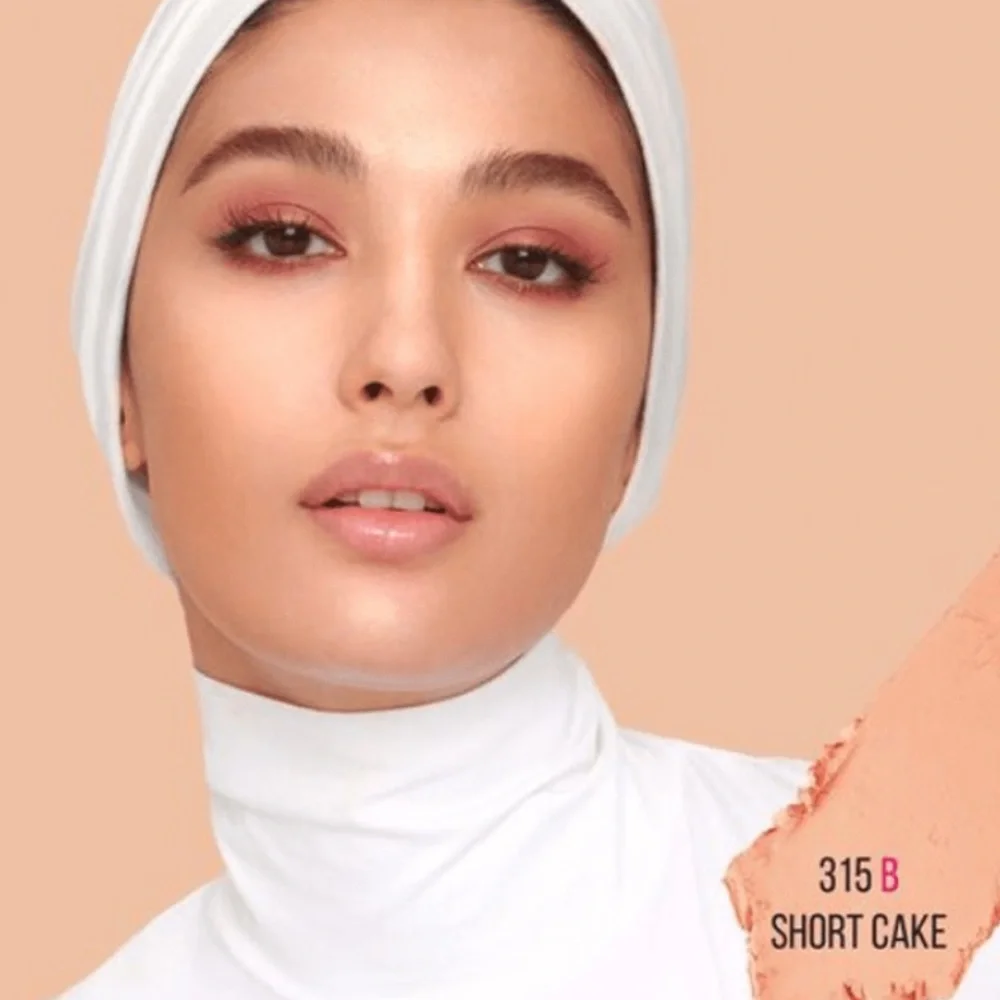 ⚡️💕Huda Beauty Shortcake Foundation Stick